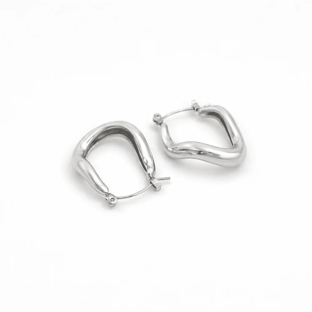Nuvora Earrings