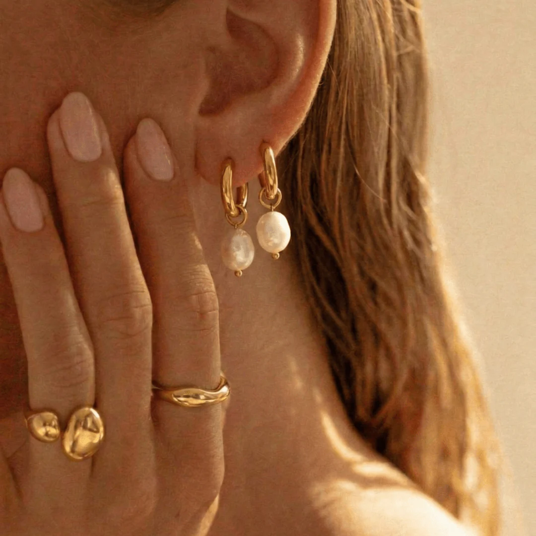 Bella Drop Hoops